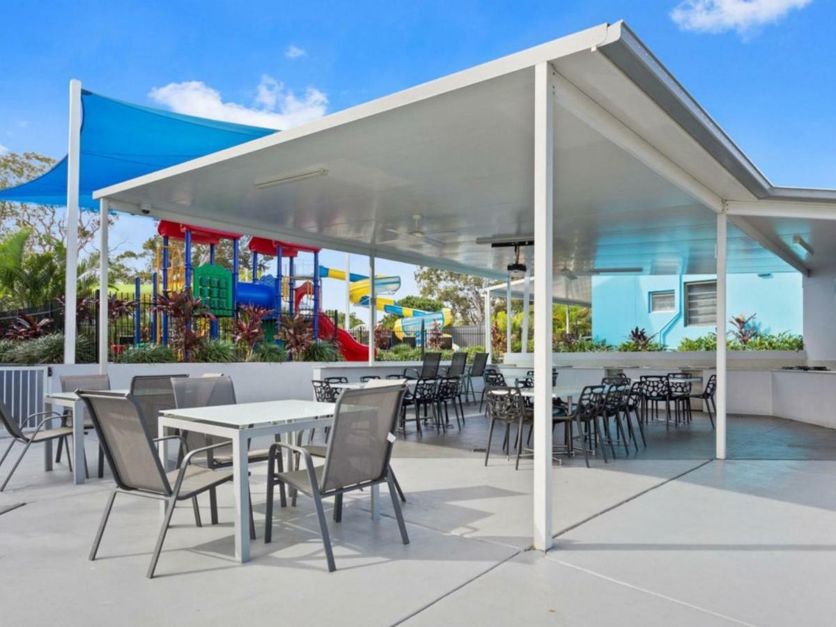 Standard Studio,1028304625:JPEG