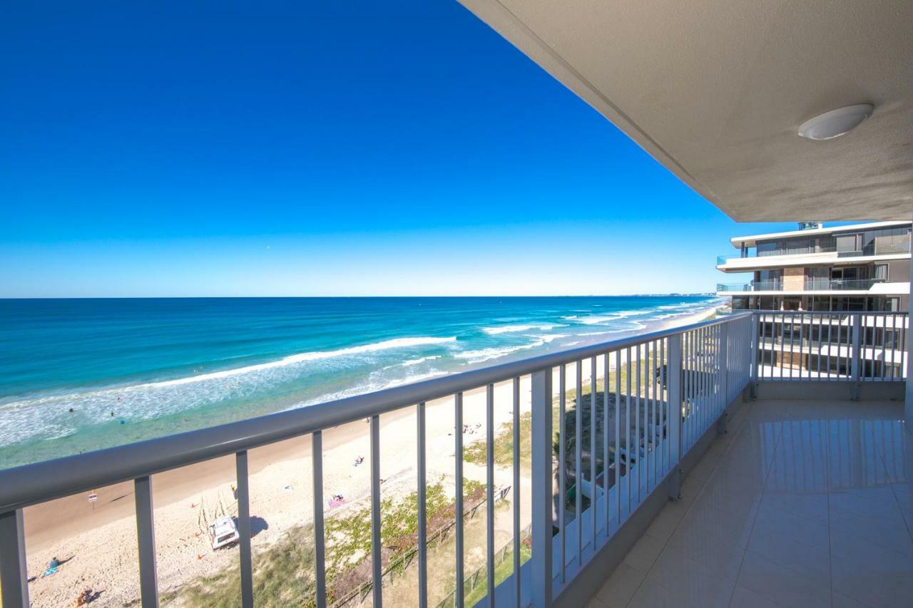 Three-Bedroom Apartment Ocean View
