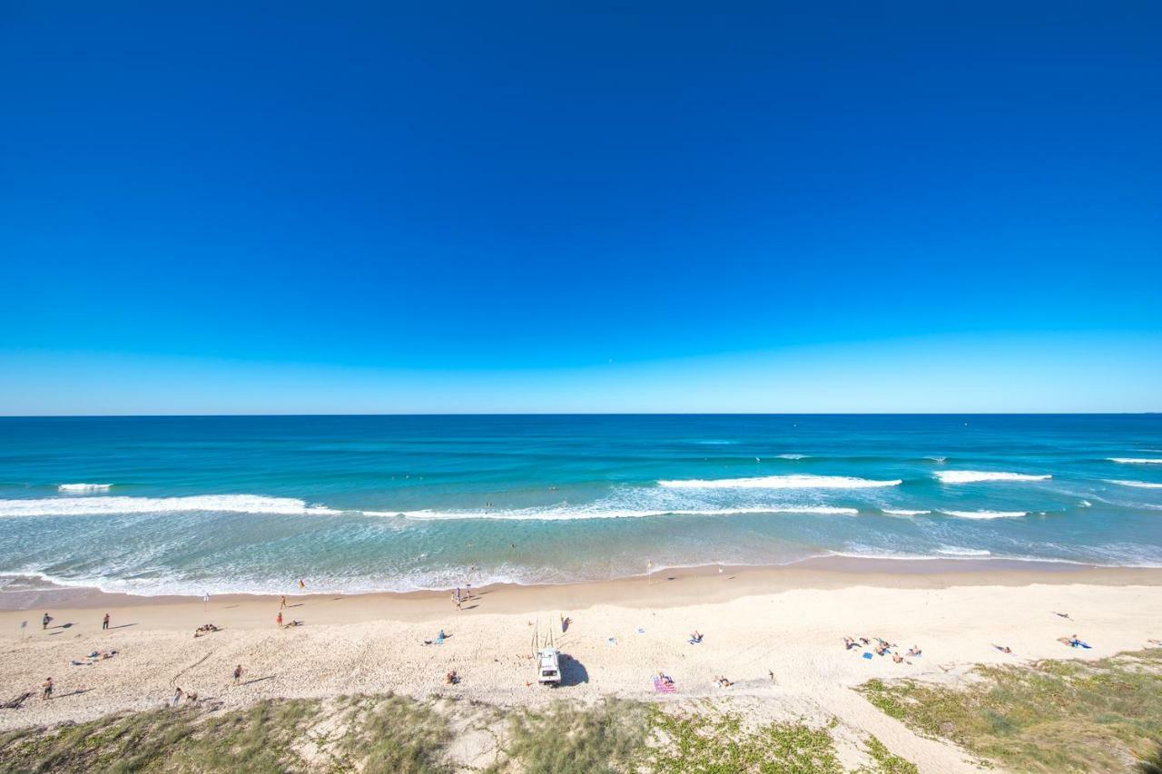 Three-Bedroom Apartment Ocean View