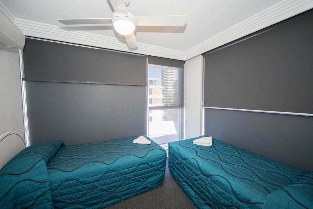 Three-Bedroom Apartment Ocean View