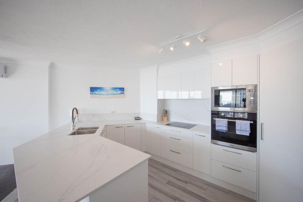 Two-Bedroom Deluxe Apartment High Floor