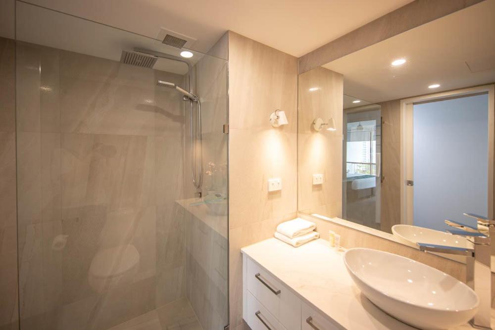 Two-Bedroom Deluxe Apartment High Floor