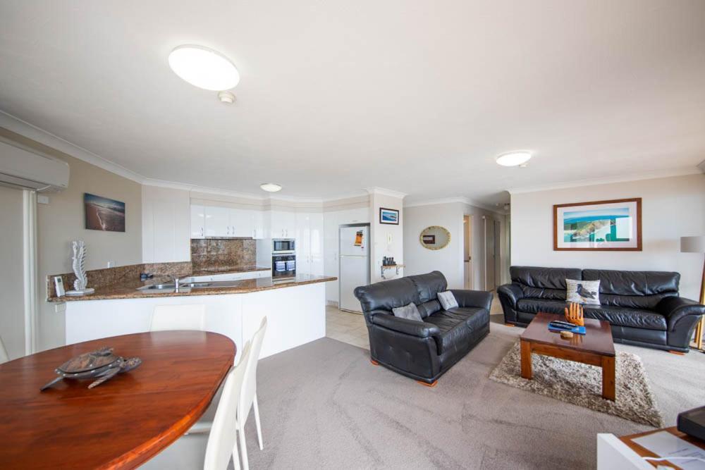 Two-Bedroom Deluxe Apartment High Floor