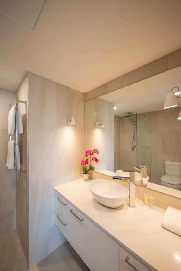 Two-Bedroom Deluxe Apartment High Floor