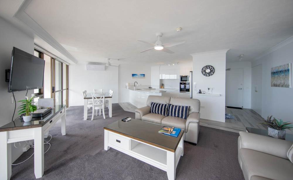 Two-Bedroom Deluxe Apartment High Floor