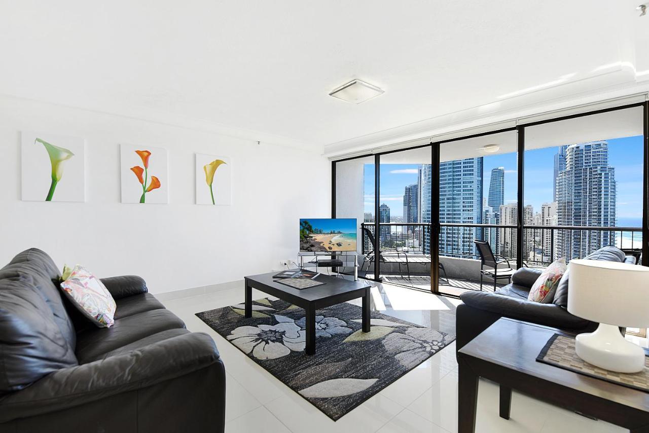 Deluxe Two Bedroom Ocean View Apartment