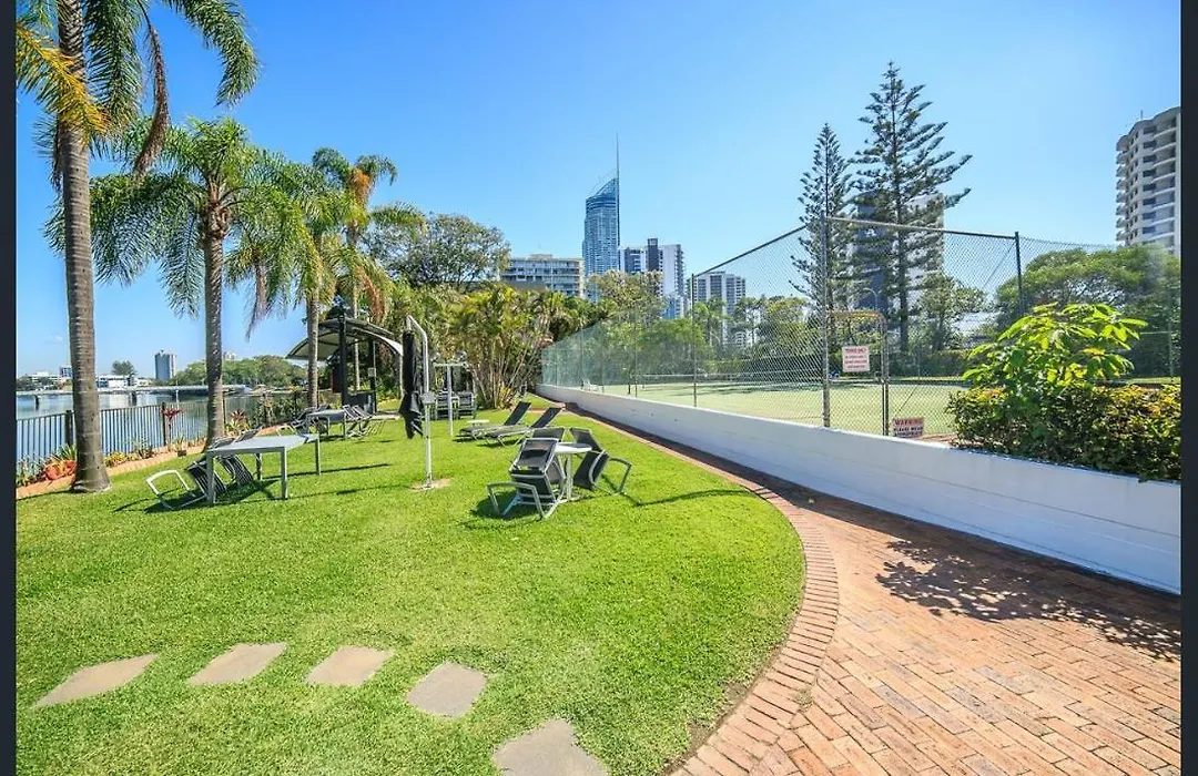 Silverton Apartment Resort Surfers Paradise-1