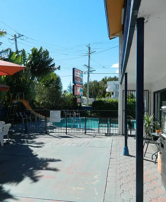 Miami Shore Apartments & Motel-1