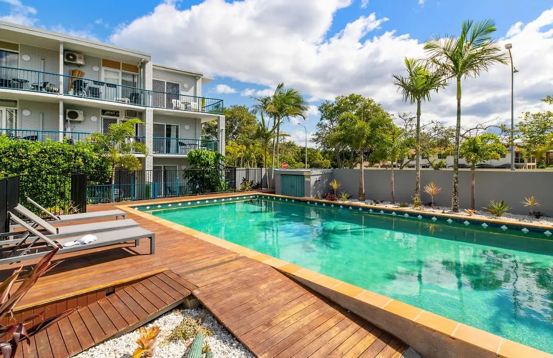 Broadwater Keys Holiday Apartments-1