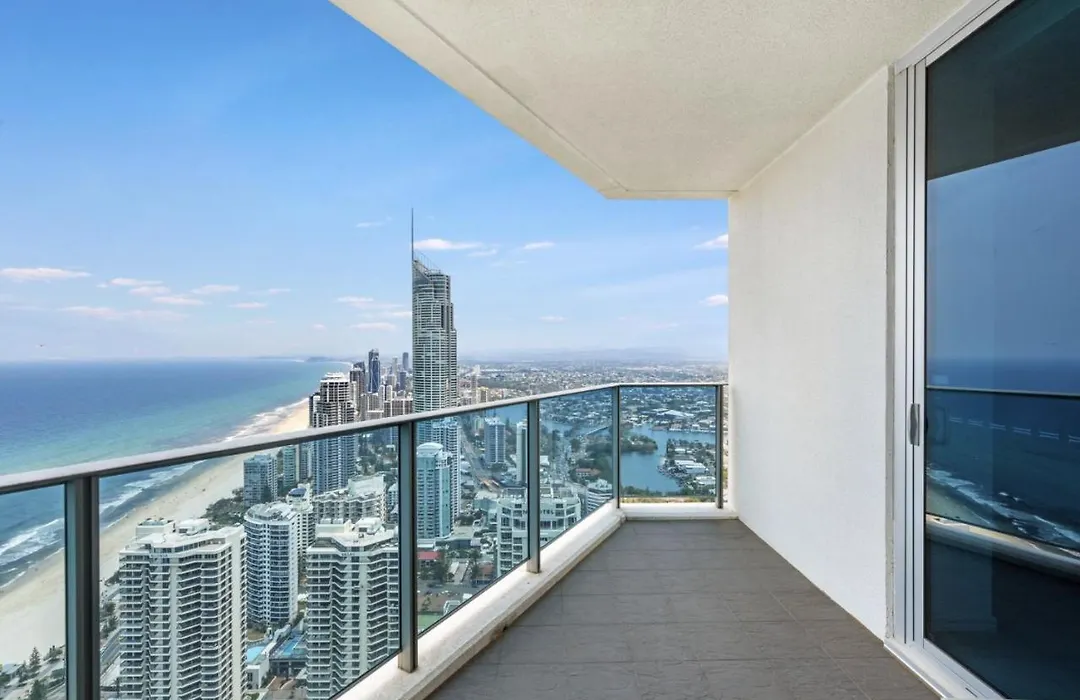 49Th Floor Apartment With Ocean And Skyline Views Sitting Above The Hilton Hotel-1