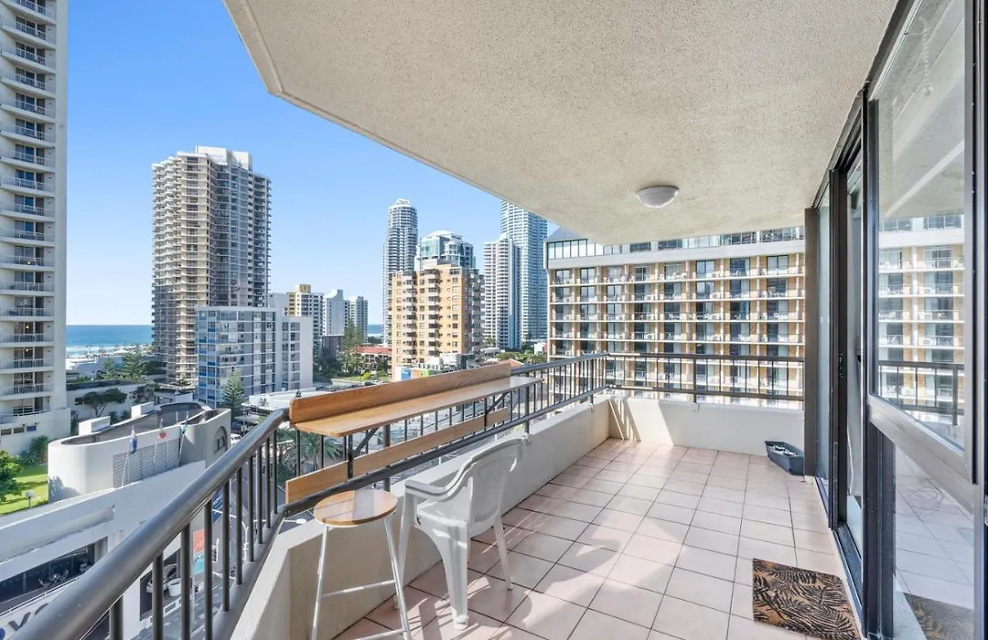 Cosmopolitan - Hosted By Coastal Letting Co.-1