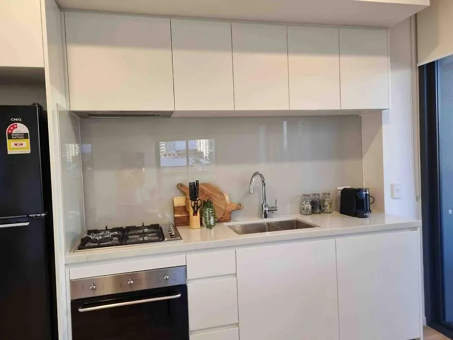 Modern 1 Brm Apartment With Pool Close To Beach-1