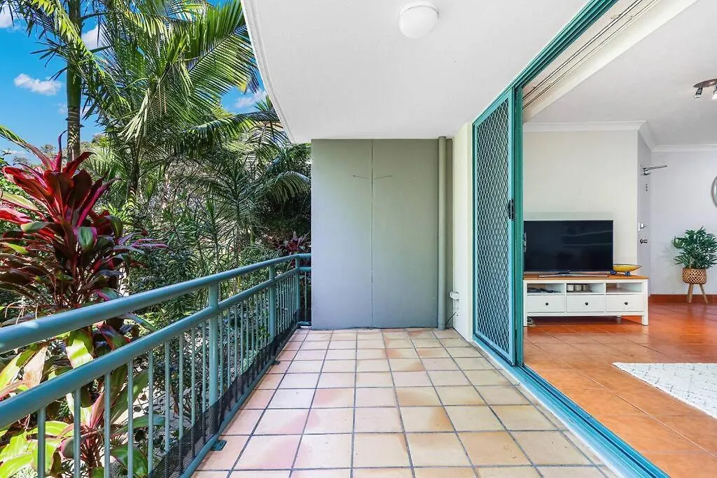 Currumbin Sands Beachfront Retreat-1