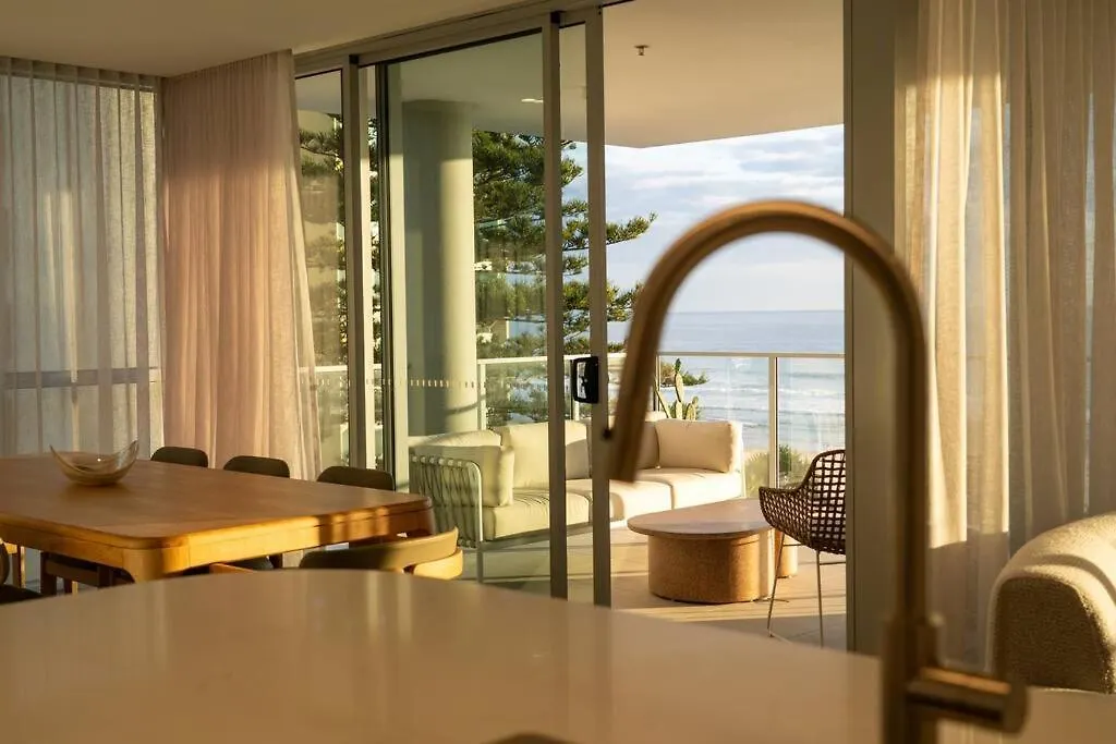 Apartment In Palm Beach-1
