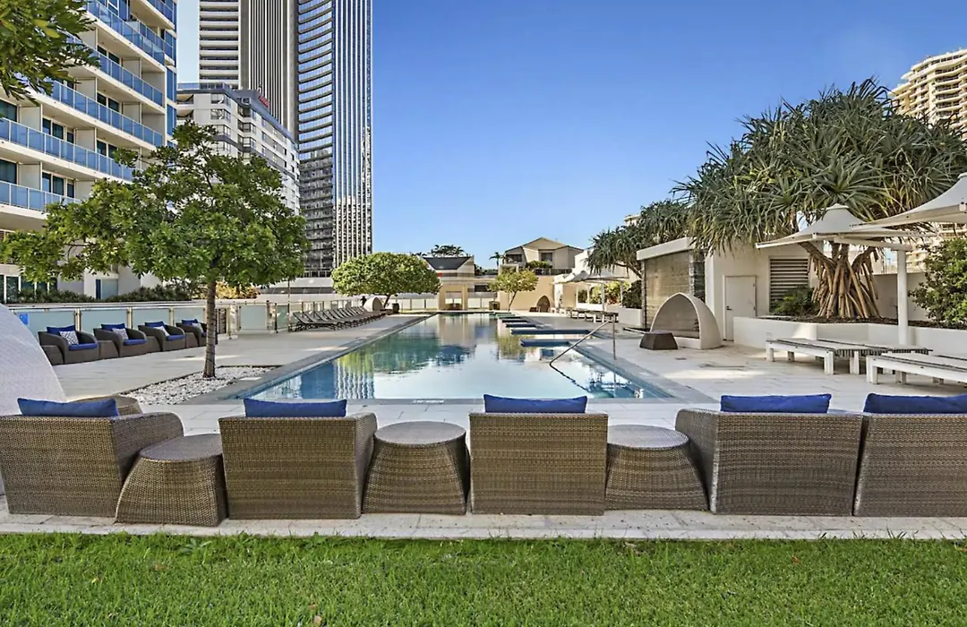 Beach Mountain View Sleeps 6 Surfers Paradise 2 Bed 2 Bath Circle On Cav & Hilton Surfers-1