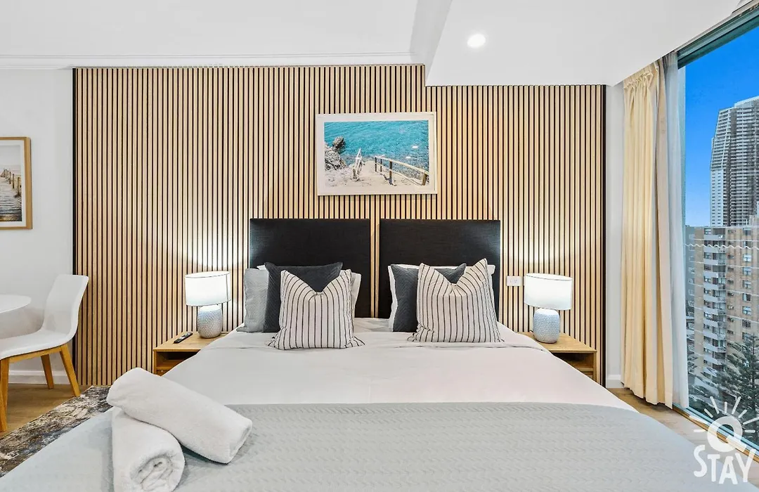 Legends Apartments - Qstay-1