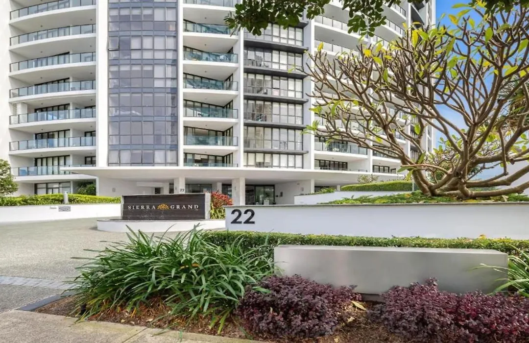 Modern 2 Bedroom Apartment In Sierra Grand - Coasthm-1