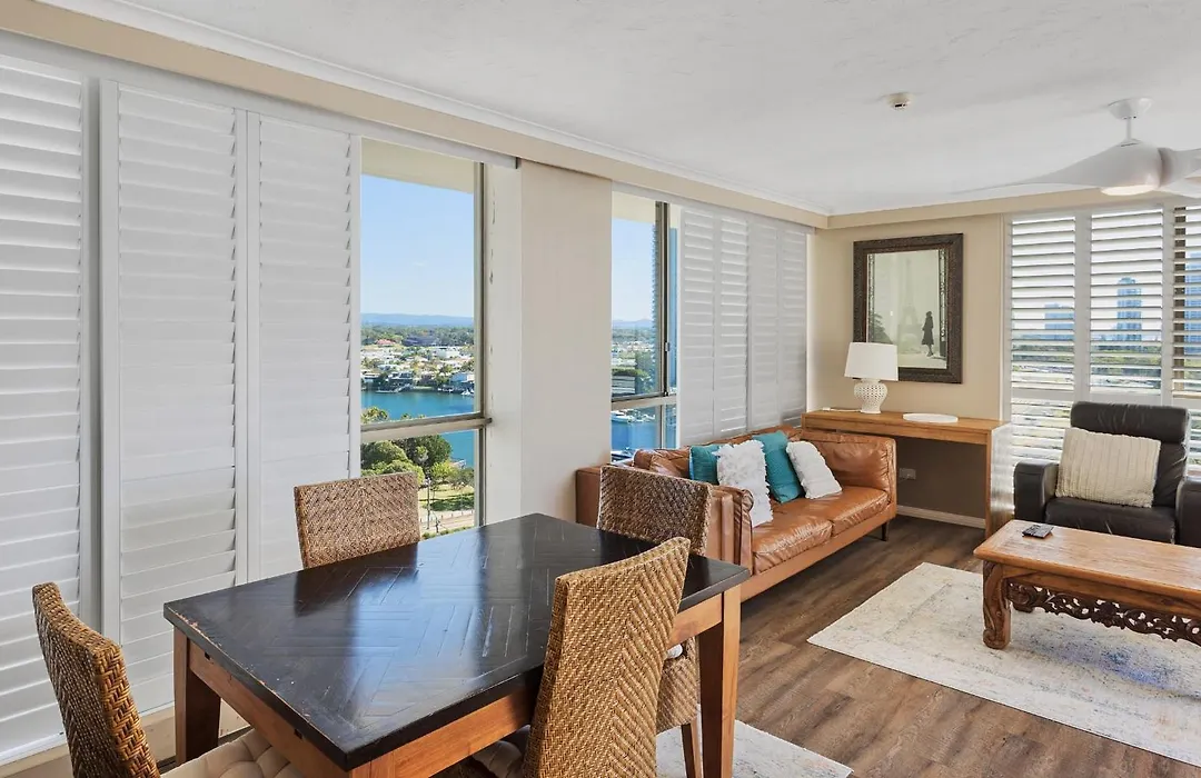 Seacrest Beachfront Apartments Gold Coast-1