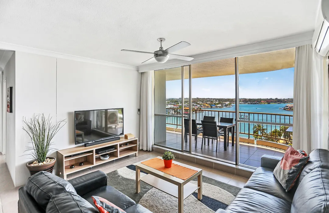 Spectrum Holiday Apartments-1