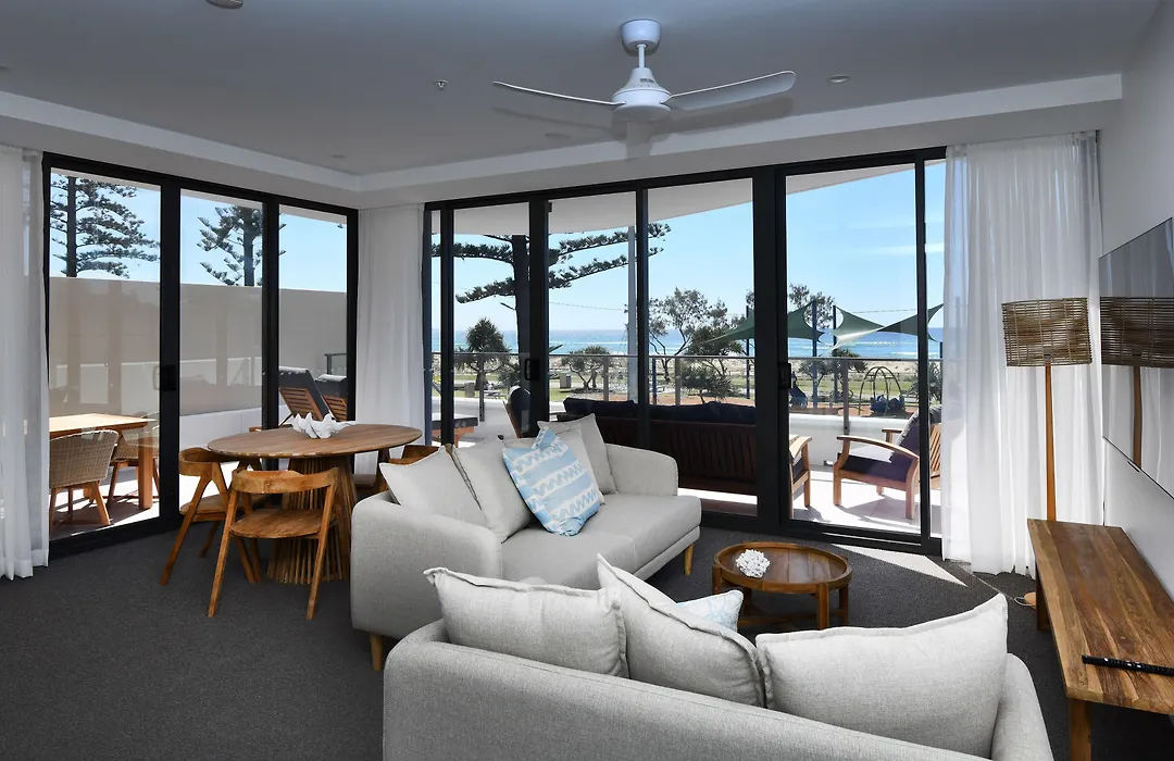 X Kirra Apartments-1