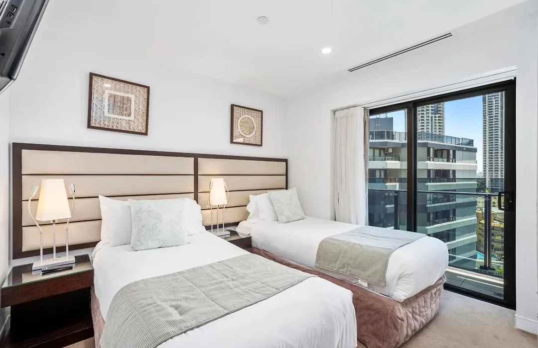Soul Surfers Paradise: Oceanview Oasis-1