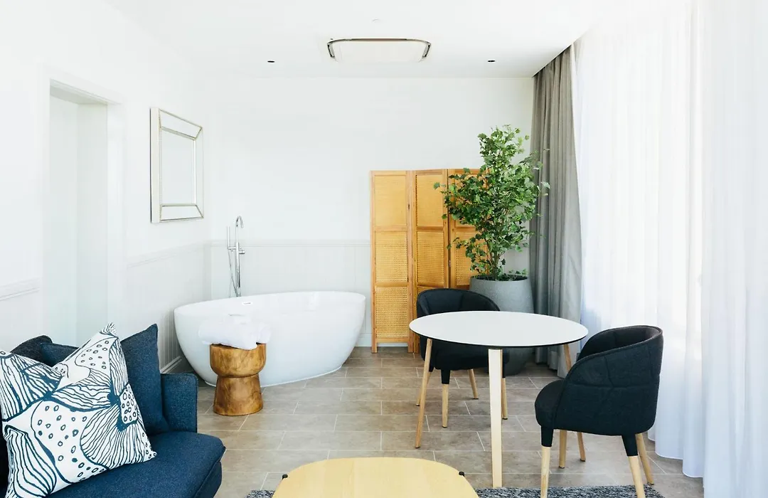Voco Gold Coast By Ihg-1