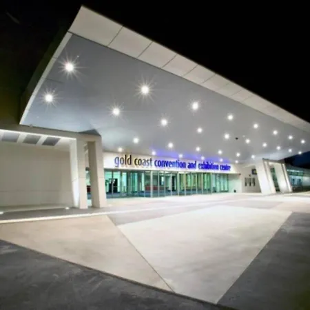 Broadbeach - Shop, Dine & Unwind-2