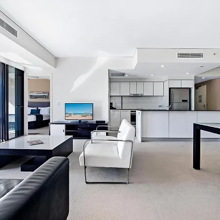 Stunning 2 Bed Apartment In Sierra Grand - Coasthm-2