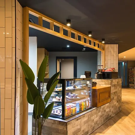 Woodroffe Hotel-2