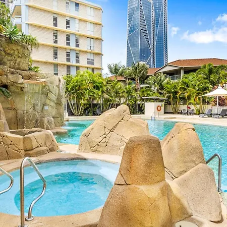 Wings Penthouse Sleeps 10 - Optimise Bnb-2