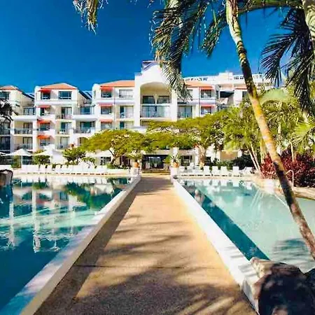 Gold Coast Calypso Resort, Coolangatta Beach-3
