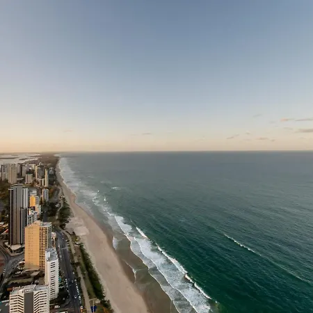 Unbelievable Level 59 Oceanview 2 Bed Apartment-2
