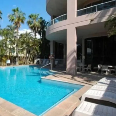 Broadbeach Surfers Spa Bath Ocean View Suite-3