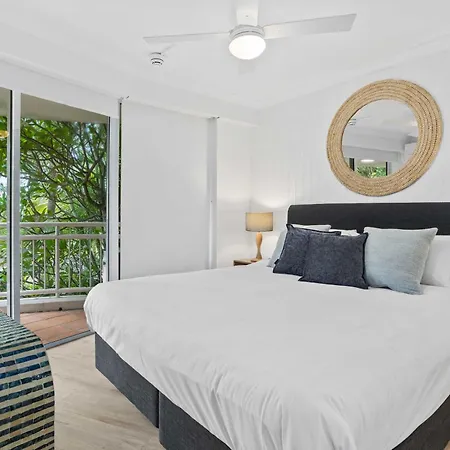 Mediterranean - Hosted By Burleigh Letting-2