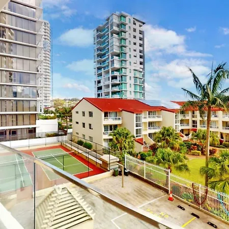 Southern Cross - Hosted By Burleigh Letting-2