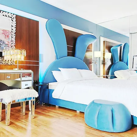 Luxury Escape! Amazing Holiday Home Ocean View Central Location Get To Everything-2