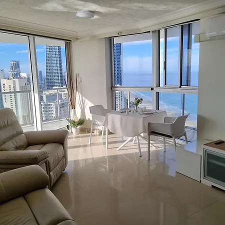 Peninsula Surfers Paradise - Hosted By Coastal Letting Co.-3