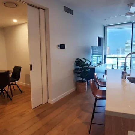 Above Broadbeach Casino 1Brplus Study Ocean-City Views-2