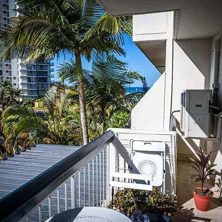 Entire Beachside 2 Bedroom Unit-3