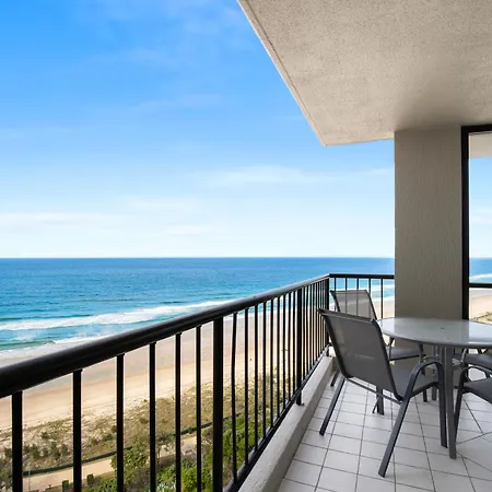 Capricorn One Beachside Holiday Apartments - Official-3