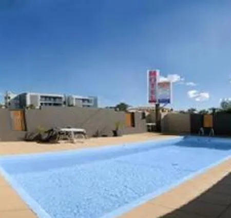 Horizons Motel-2