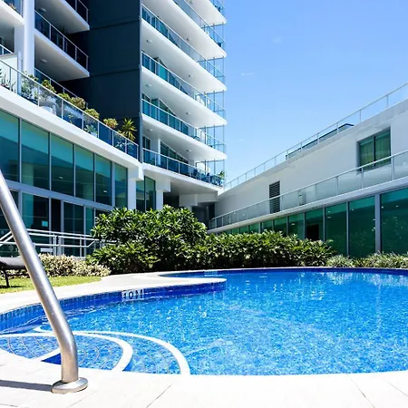 Modern 2 Bedroom Apt Near Tram & Ocean-3