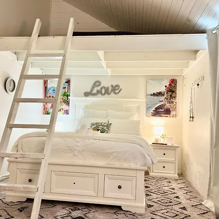 Affordable Luxury Room-2