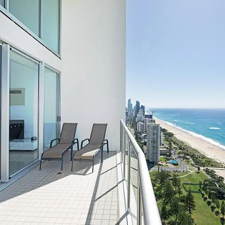 Endless Blue - Stunning Beachfront Living With Pool-2