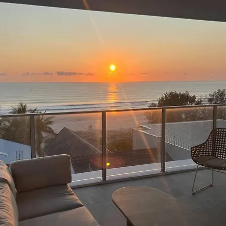 Apartment In Palm Beach-3
