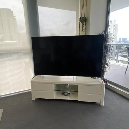 Solaire Apartments-3
