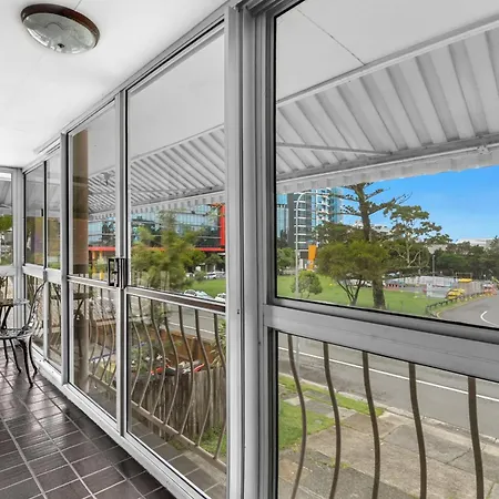 Central Located 3 Bedroom Unit In Southport-3