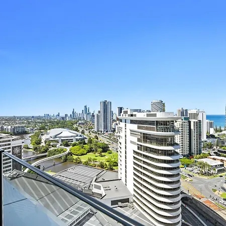 2 Bedroom 1 Bathroom Private Apartments At Casino - Paid Parking Only-3