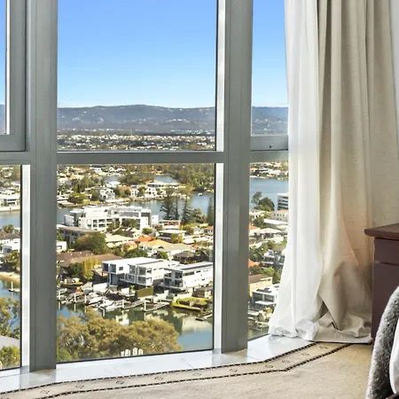 Legends Apartments - Qstay-3