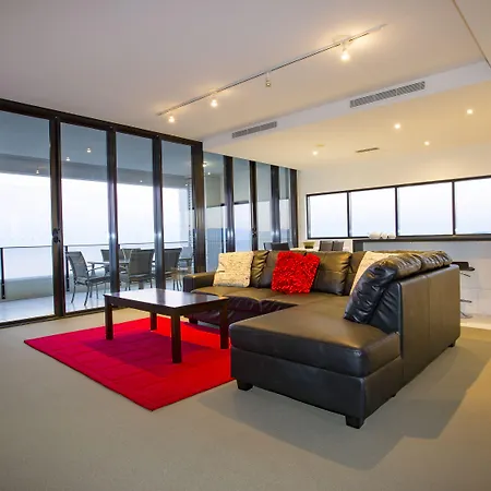 Ultra Broadbeach-3